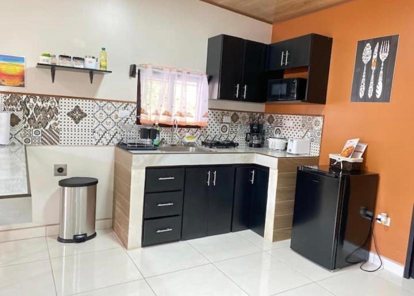 Orange Apartment 5 Min Aeropuerto Juan Santamaria Alajuela Eksteriør billede