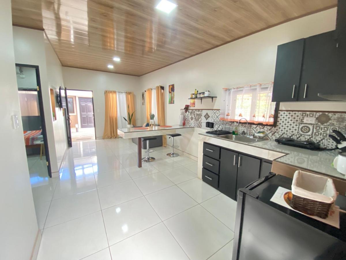 Orange Apartment 5 Min Aeropuerto Juan Santamaria Alajuela Eksteriør billede
